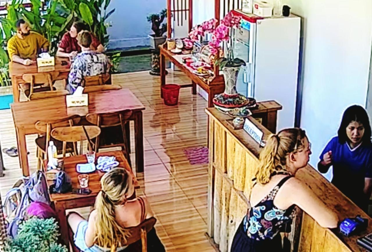 Double'D Hostel Batununggul Extérieur photo